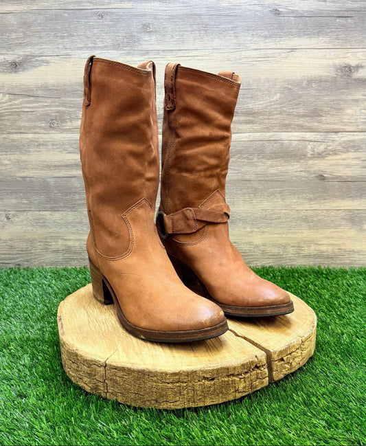 Vero Cuoio Women - Size 8M - Tan Soft Leather Cowboy Boots 50952
