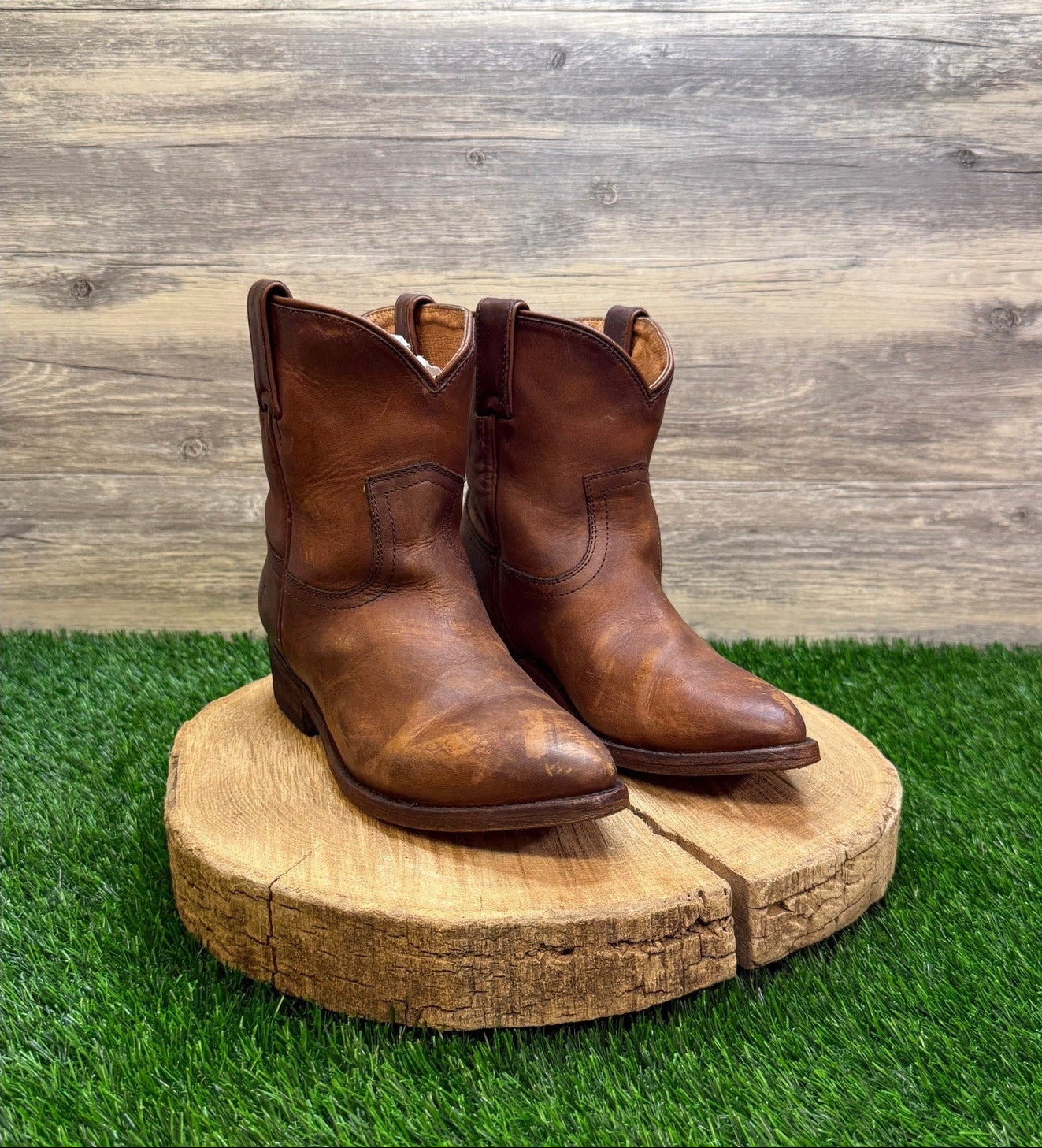Frye Women - Size 8B - Cognac Billy Short Boots Style 3470435