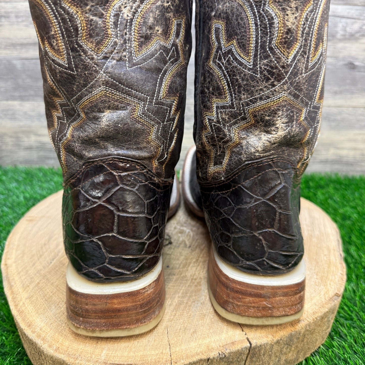 Old Corral Men - Size 7.5 - Dark Brown Exotic Print Square Toe Cowboy Boots
