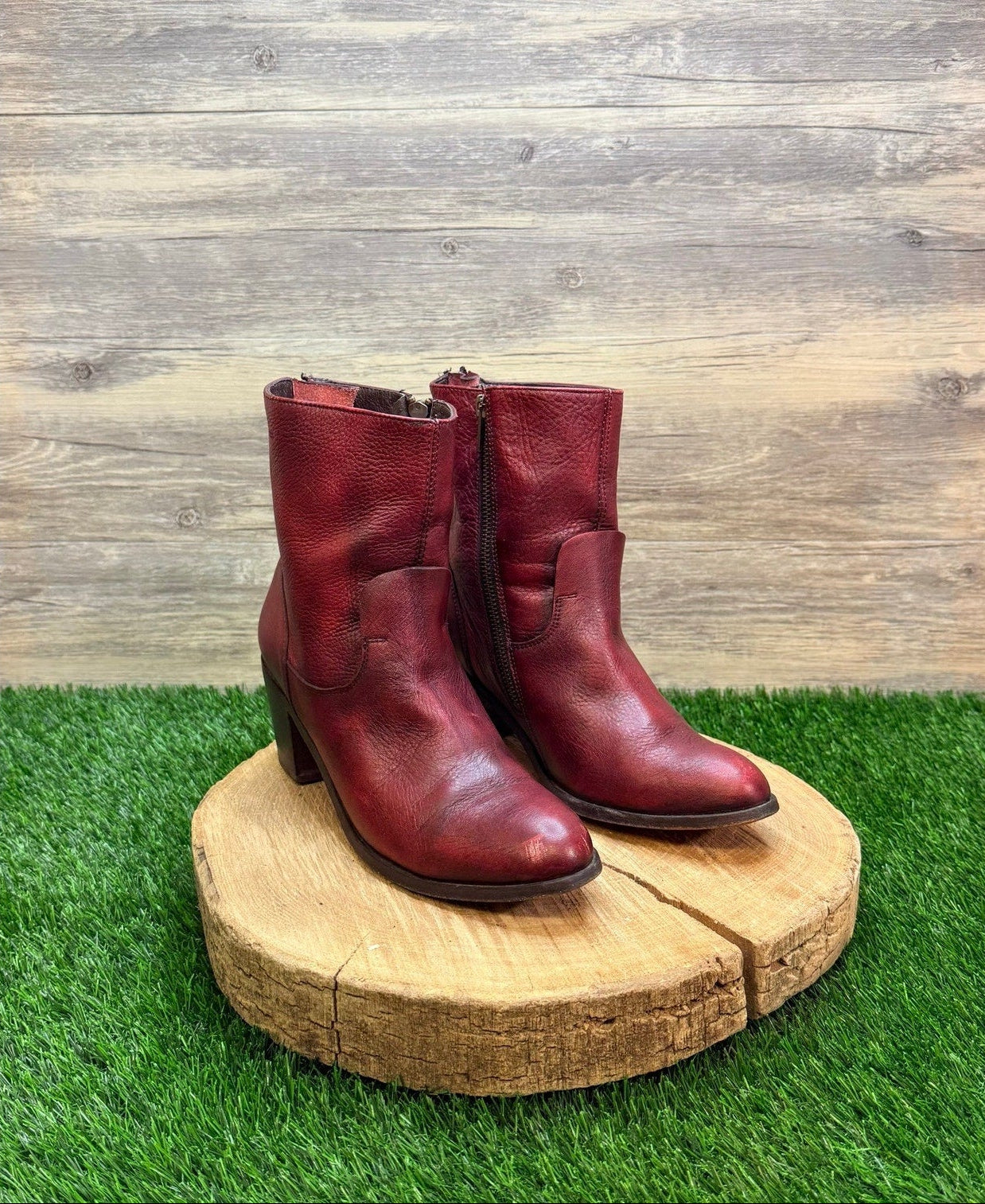 Dolce Vita Women - Size 9 - Distressed Red Ankle Dual Zipper Boots