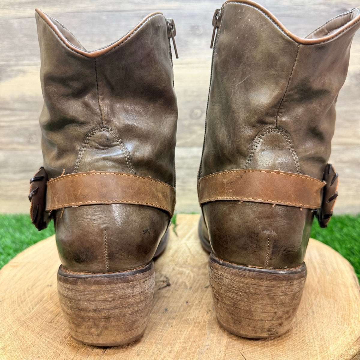 Pierre Dumas Women - Size 9 - Taupe Buckle Zipper Ankle Boots