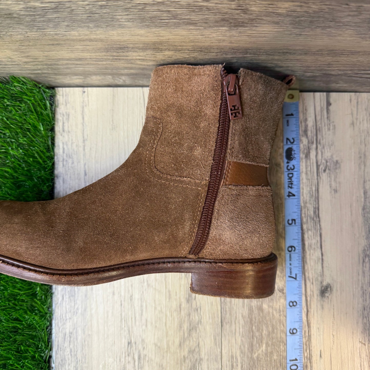 Tory Burch Women - Size 6M - Brown Alaina Suede Ankle Zipper Boots 31128313