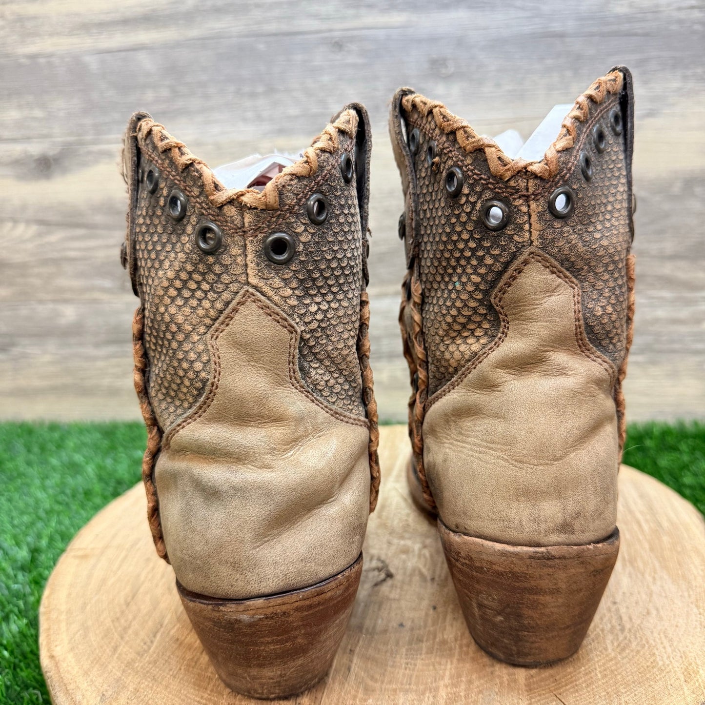 Liberty Black Women - Size 8.5 - Tan Whipstitch Ankle Boots LB711212