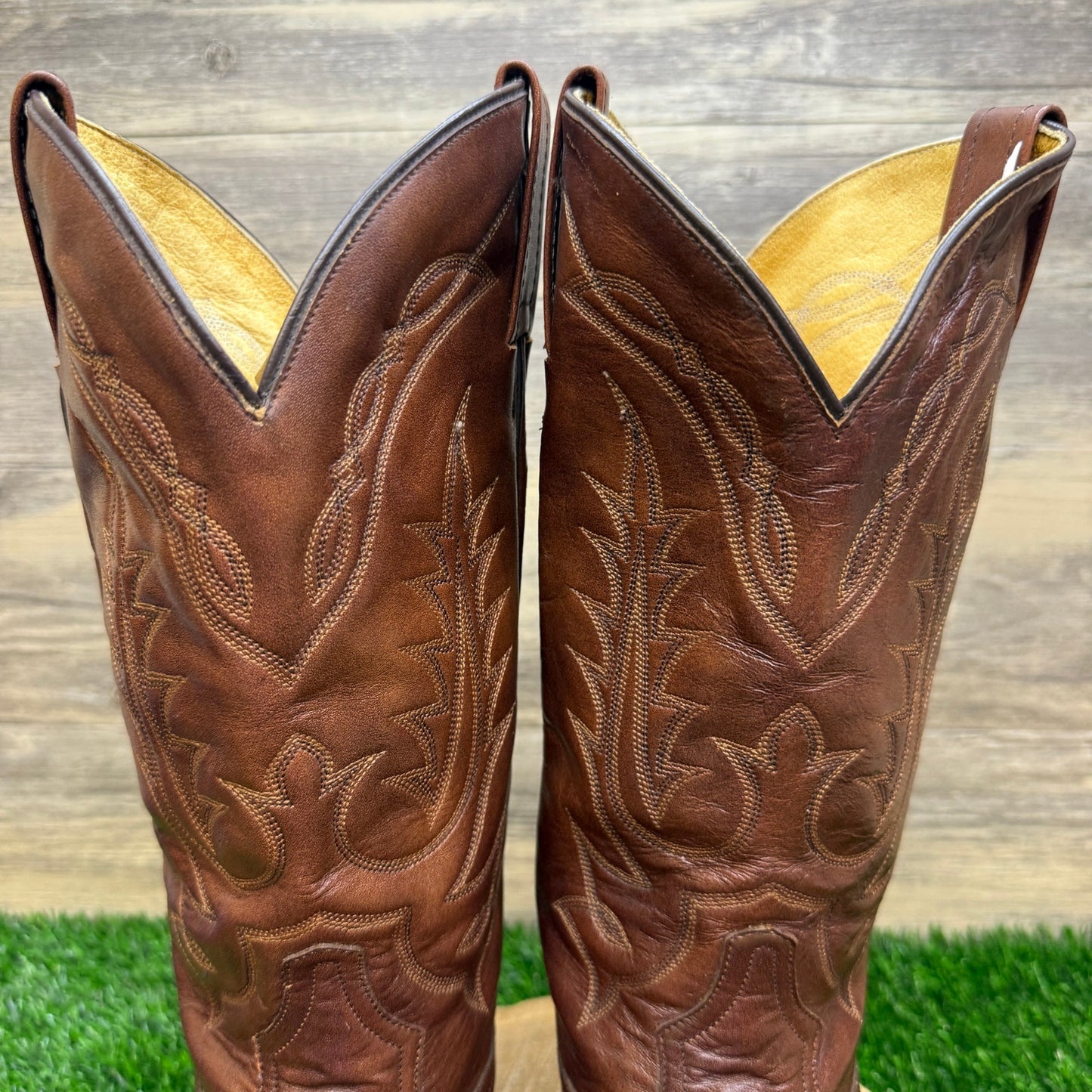 Tony Lama Men - Size 11D - Brown Western Cowboy Boots Style VM2989