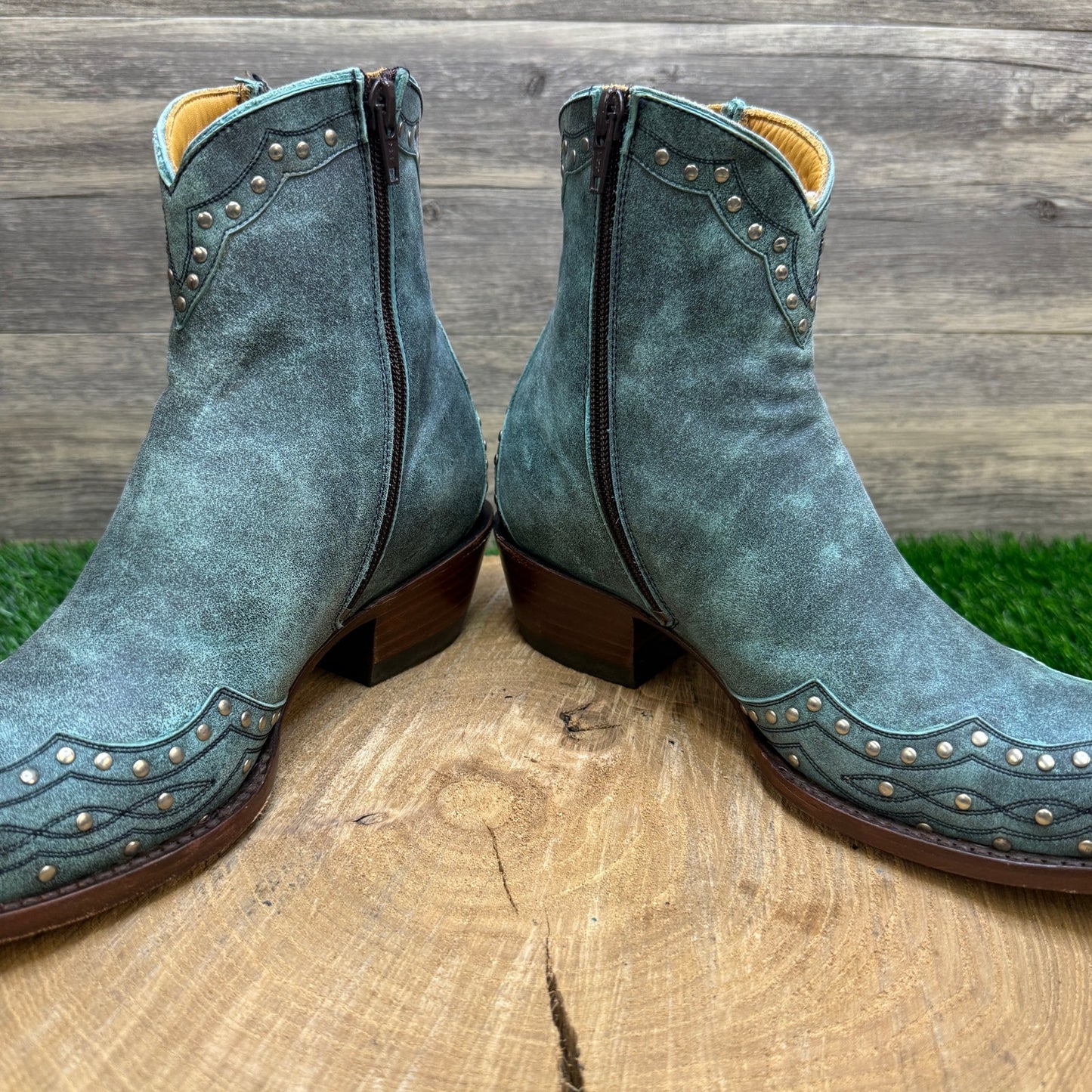 Old Gringo Women - Size 7B - Blue/Green Studded Ankle Cowboy Boots Style 1117