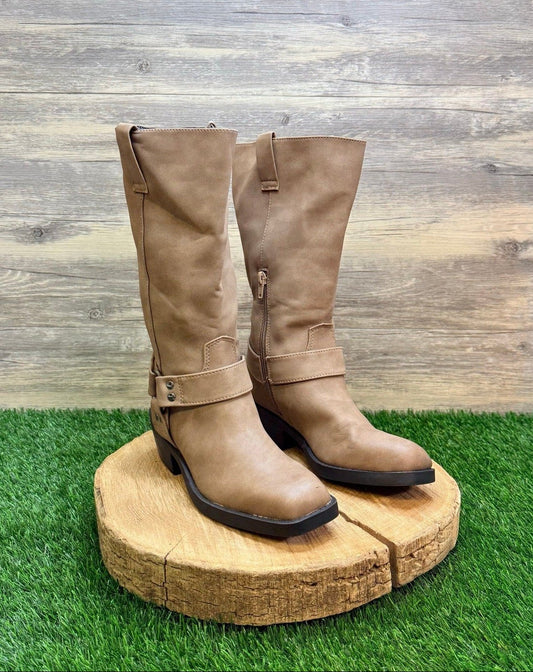 Time and Tru Women - Size 6 - Tan Faux Leather Moto Western Cowboy Boots 56491