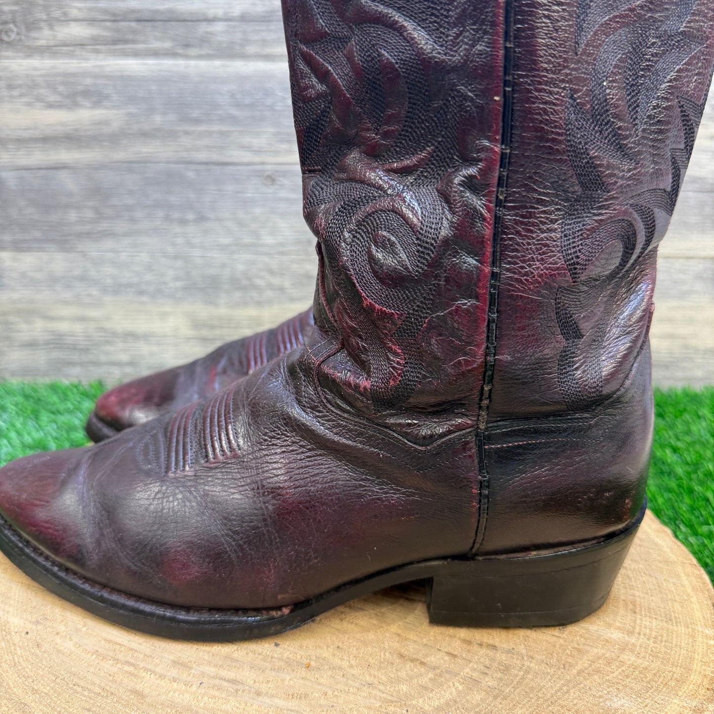 Dan Post Men - Size 9.5EW - Black Cherry Mignon Cowboy Boots Style DP2112