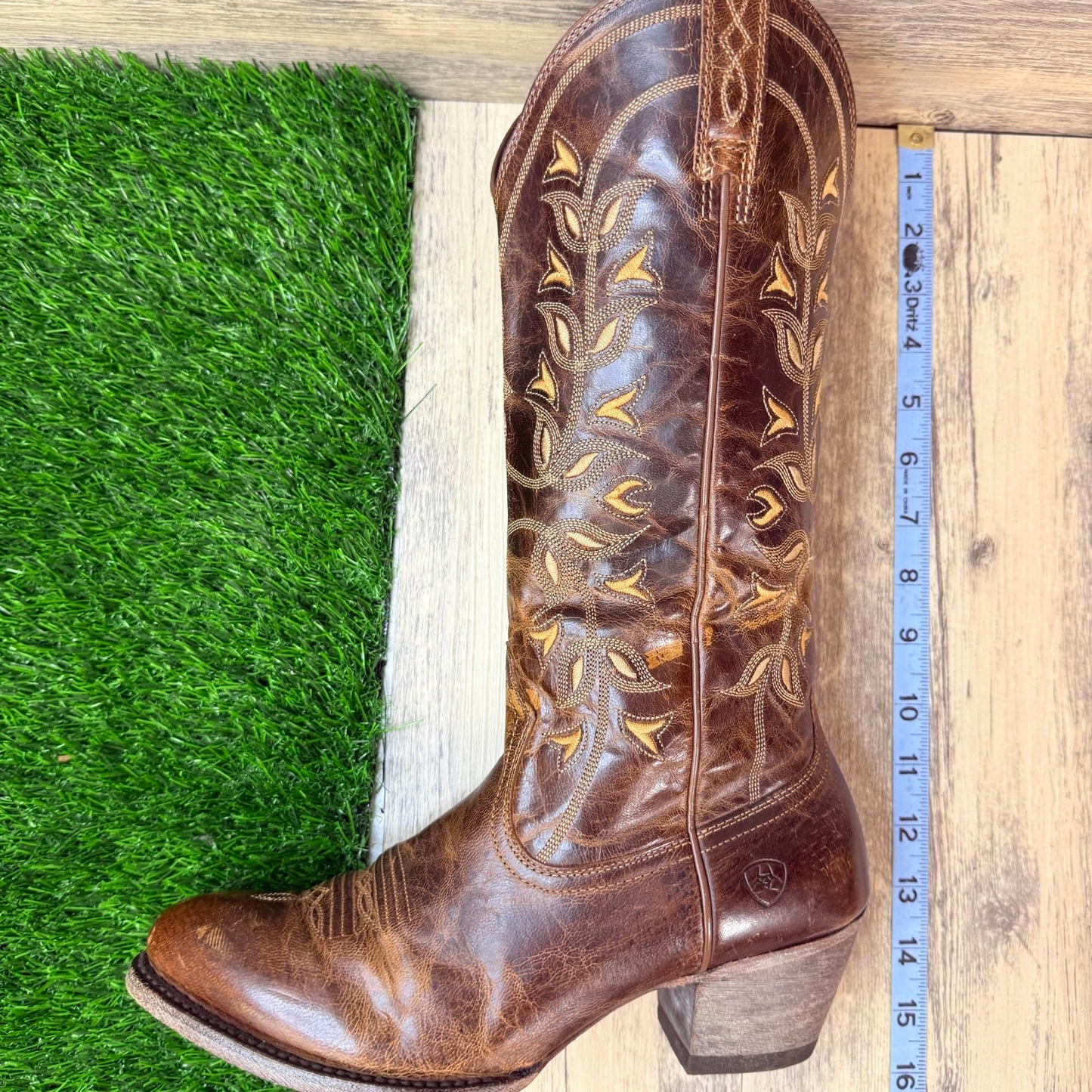 Ariat Women - Size 9.5B - Desert Holly Pearl Western Cowboy Boots 10014100