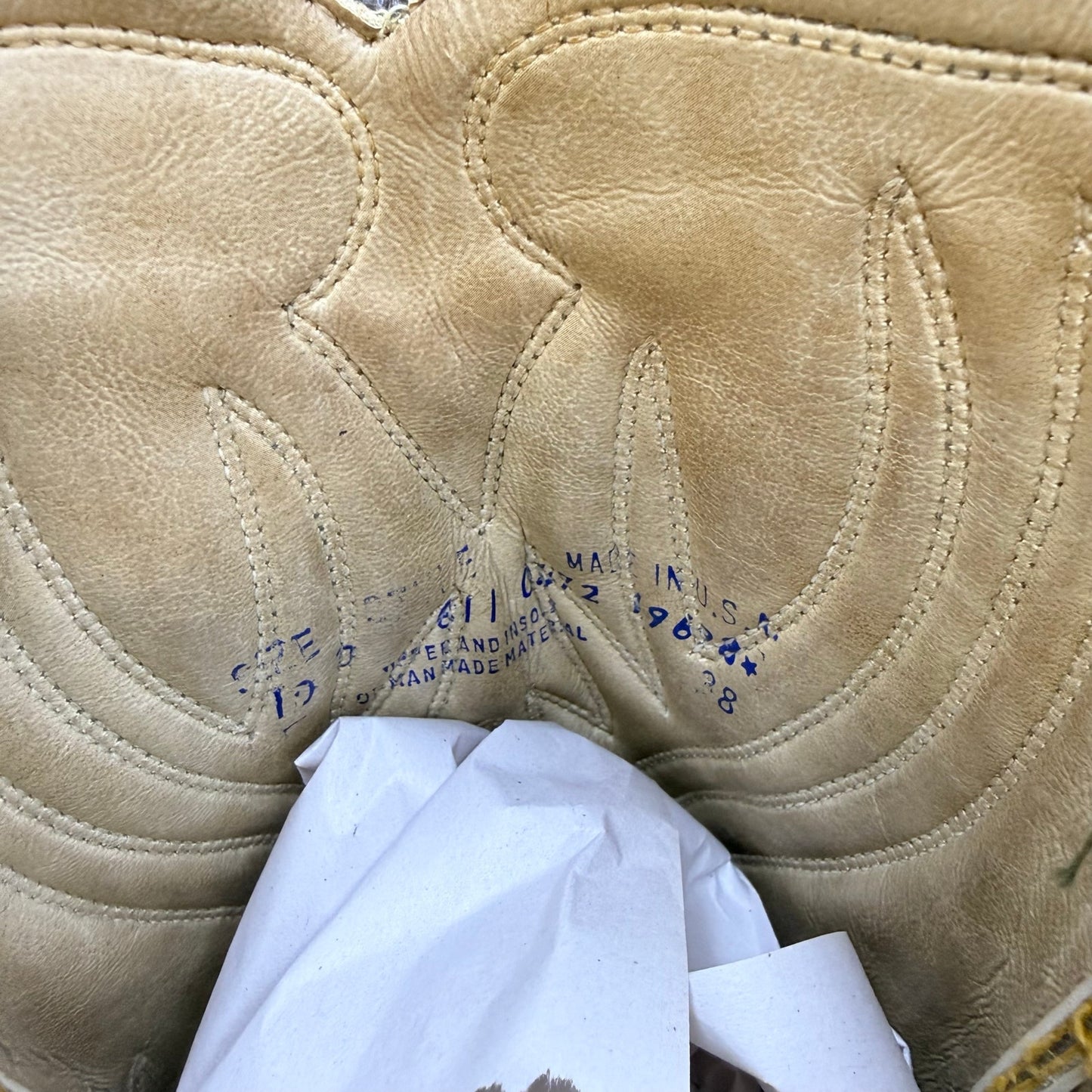 Unknown Men - Size 10D - Vintage Brown Whipstitch Cowboy Boots