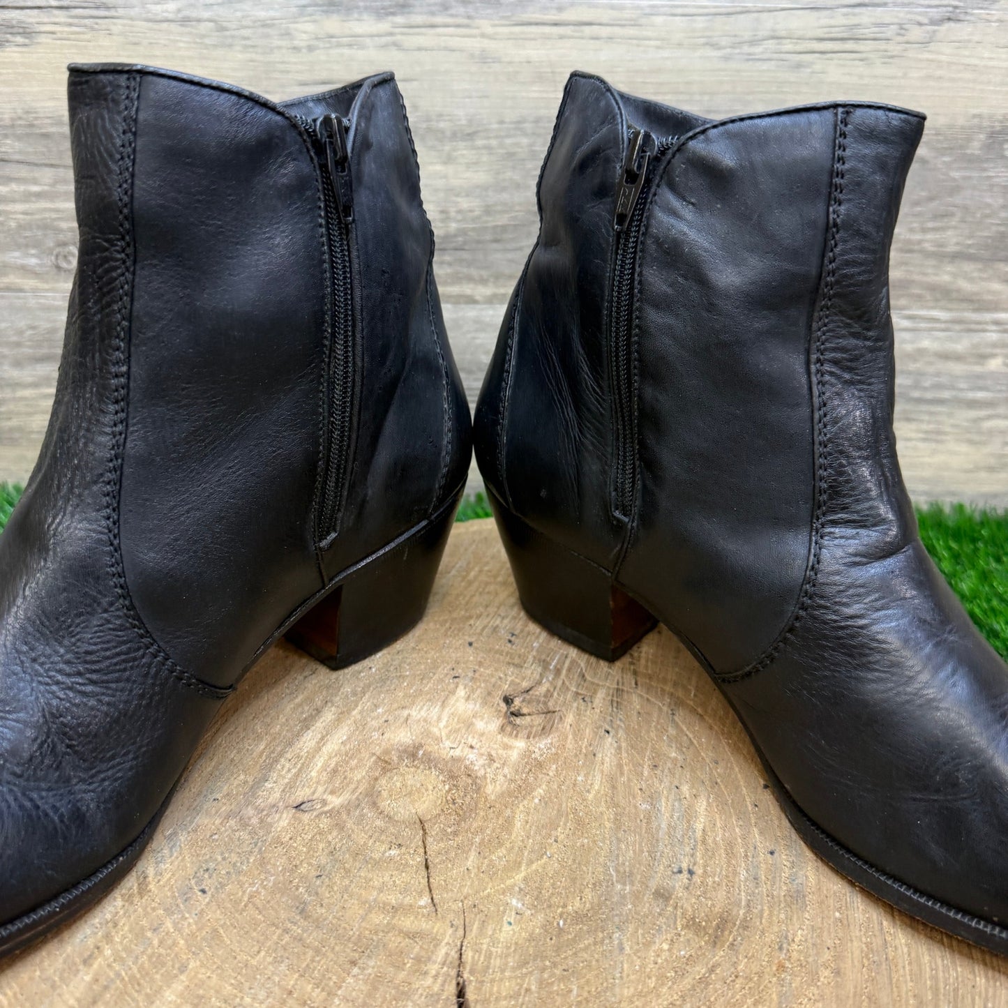 Father & Son Women - Size 11 - Vintage Black Ankle Zipper Boots Style 11028