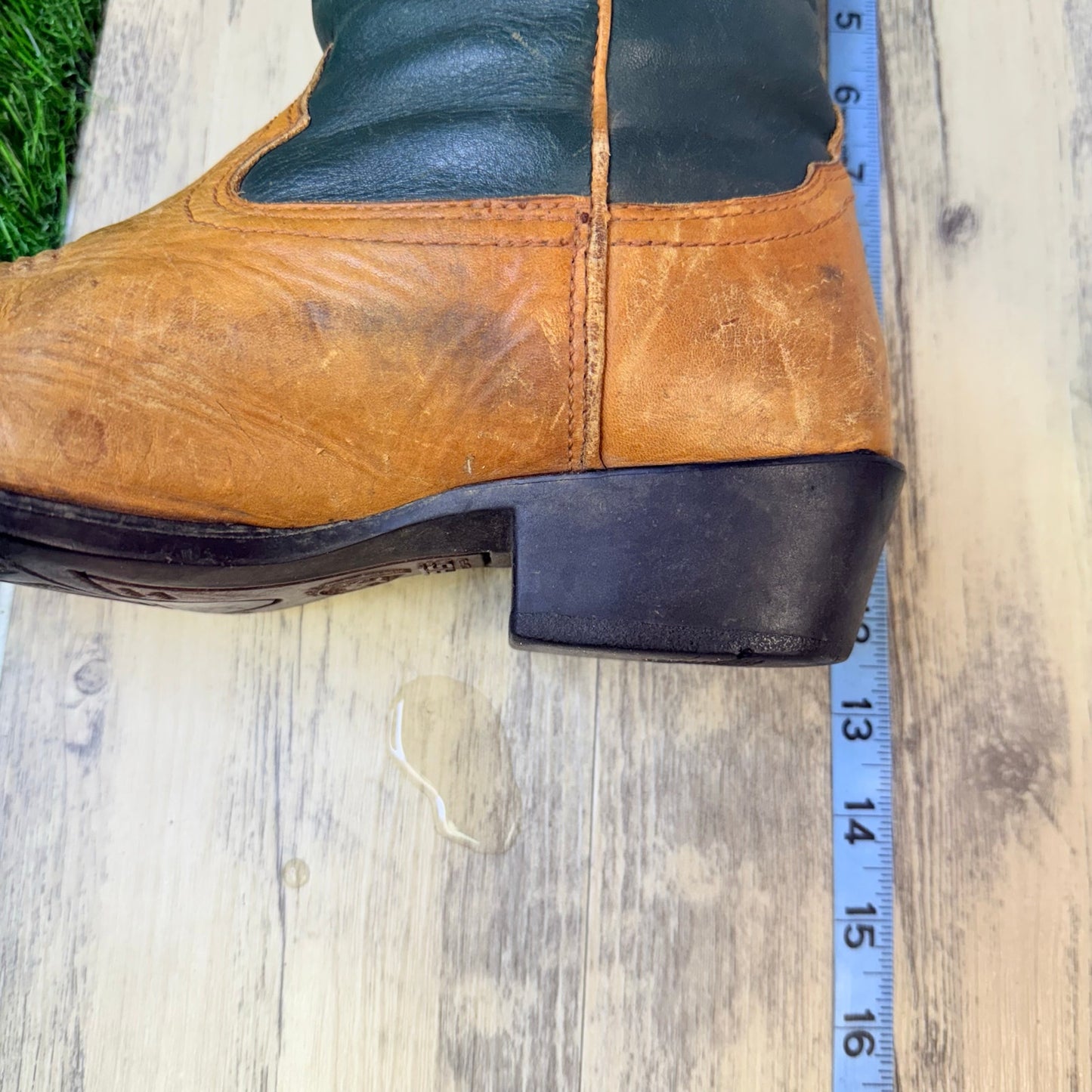 Ariat Men - Size 8 - Brown / Green ATS Tech Cowboy Boots 34289