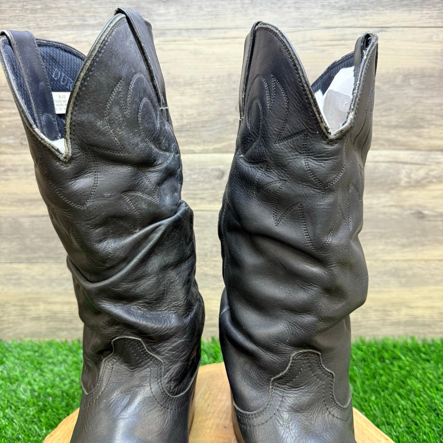 Durango Men - Size 9.5D - Black Leather Cowboy Boots SW549