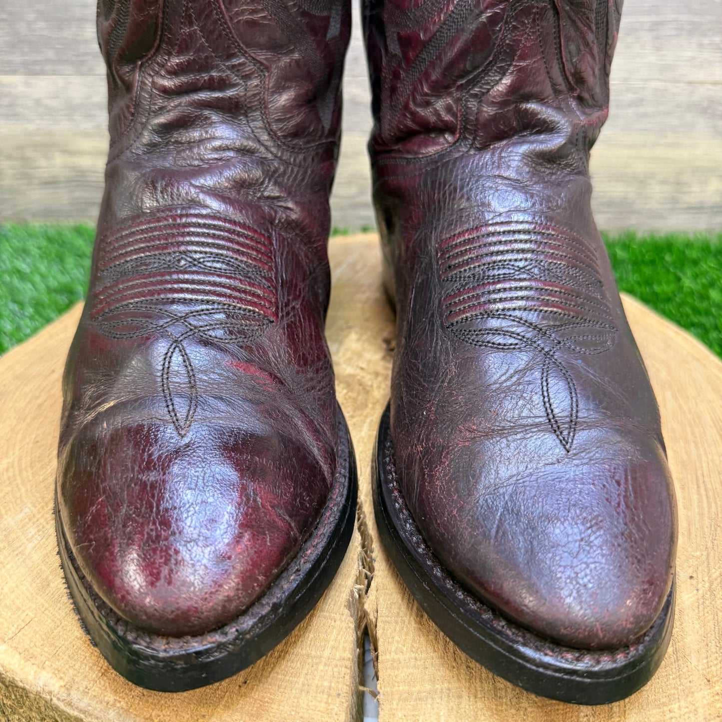 Dan Post Men - Size 9.5EW - Black Cherry Mignon Cowboy Boots Style DP2112