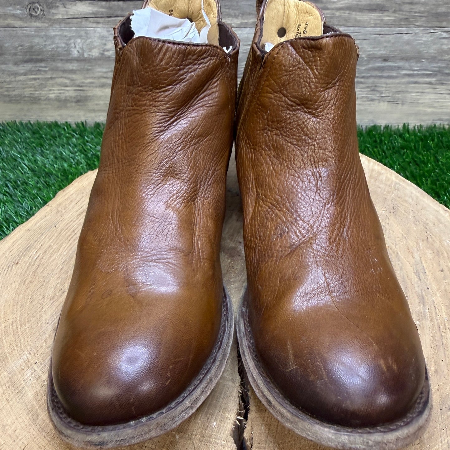 Frye Women - Size 8.5B - Cognac Zipper Ankle Boots Style 3477008