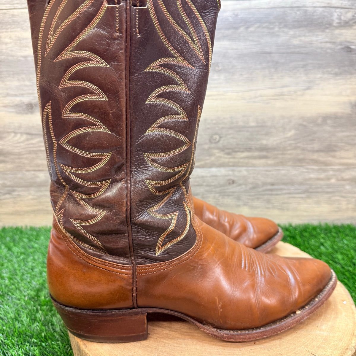 Nocona Men - Size 10.5D - Vintage Brown Two Tone Western Cowboy Boots 4782