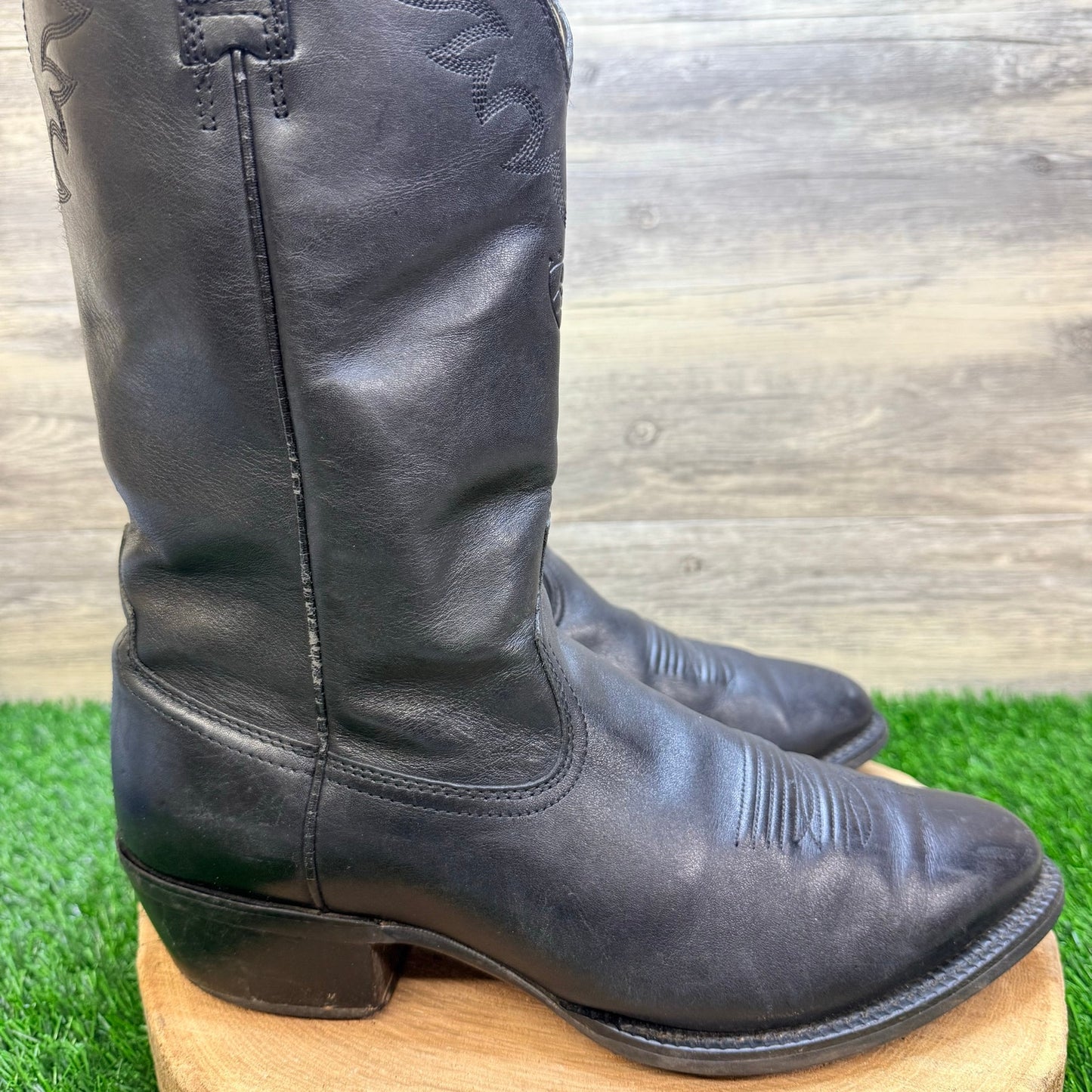 Ariat Men - Size 11EE - Black Heritage R Toe Cowboy Boots 10002192