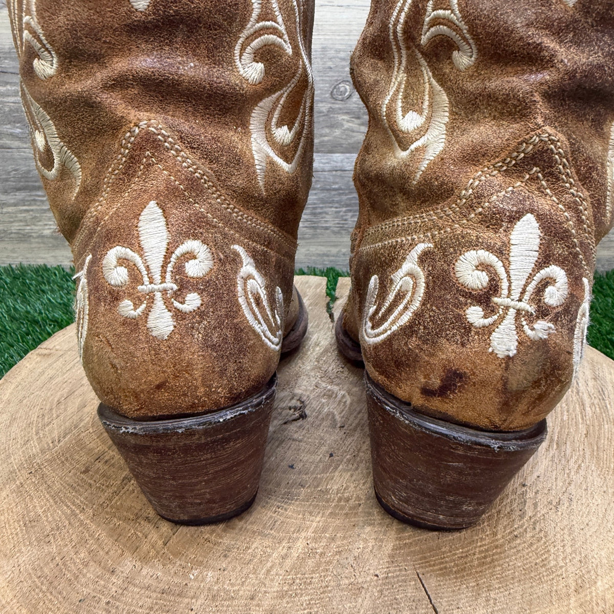 Corral Women - Size 9M - Sand Cortez Embroidered Cowboy Boots Style R1974