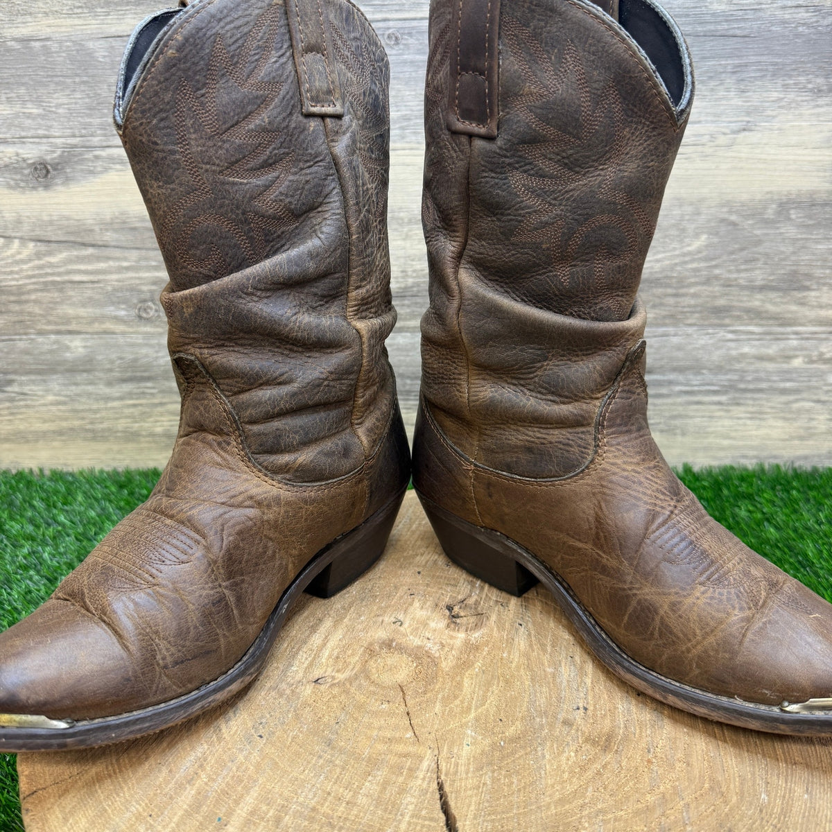 Dingo Women - Size 7M - Brown Slouch Toe Plate Western Cowboy Boots DI7542