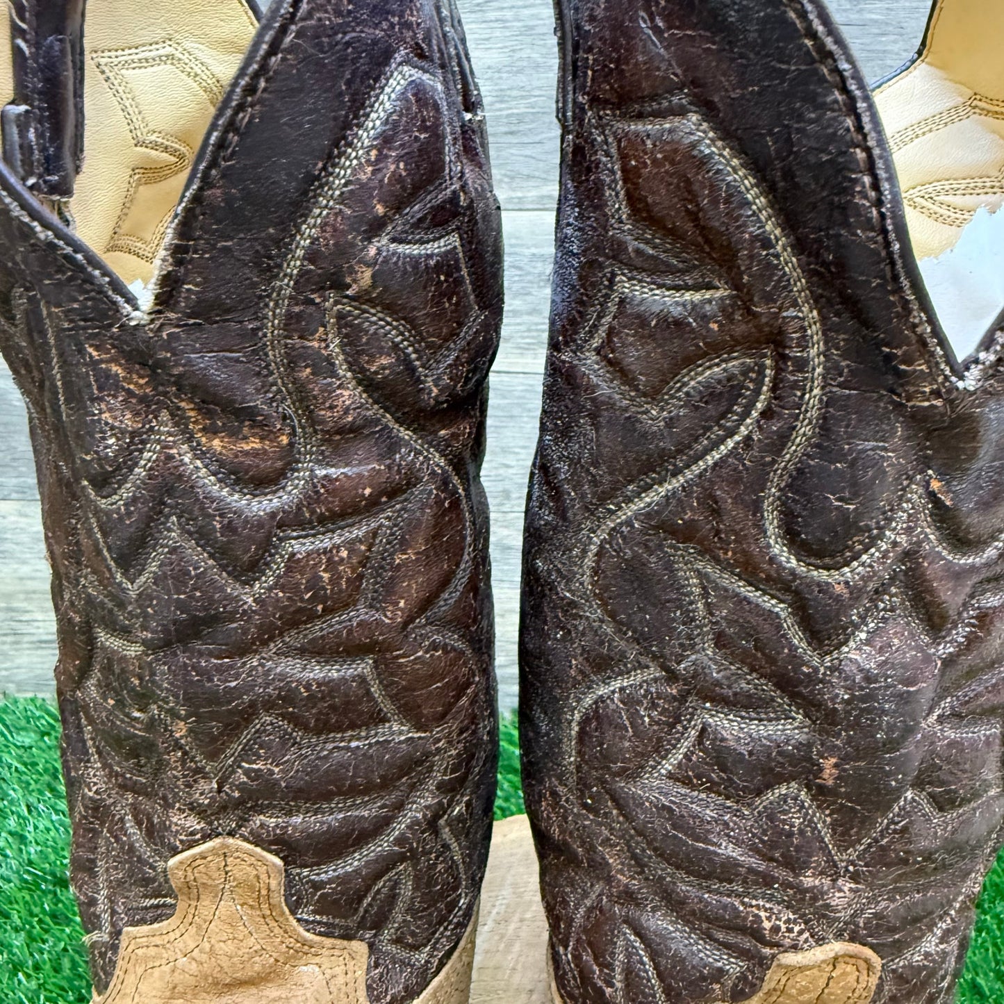 Silverado Men - Size 9D - Vintage Two Tone Brown Cowboy Boots Style 42295