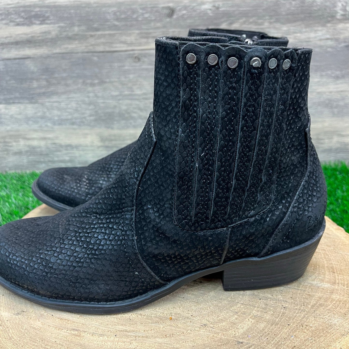 Blowfish Malibu Women - Size 10 - Black Soft Faux Leather Ankle Boots