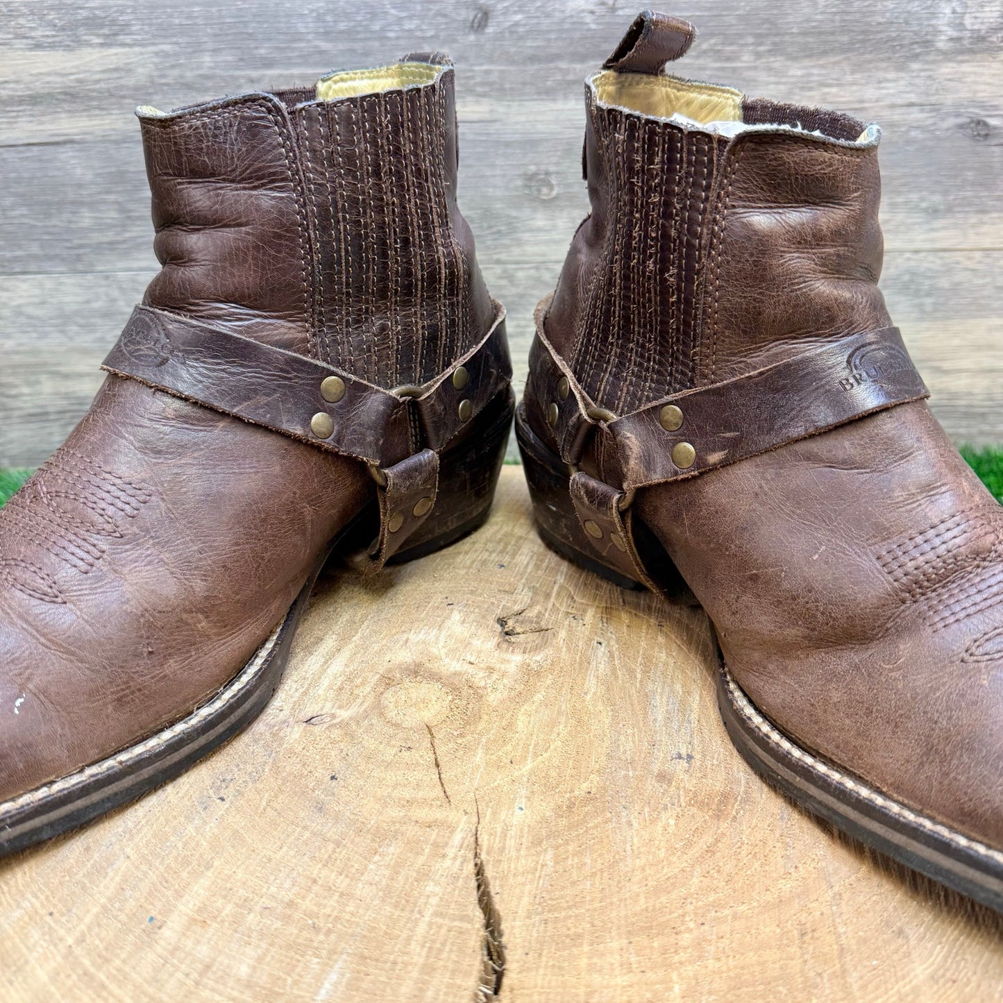 Brunellos Men - Size 9.5 - Brown Harness Square Toe Boots E002