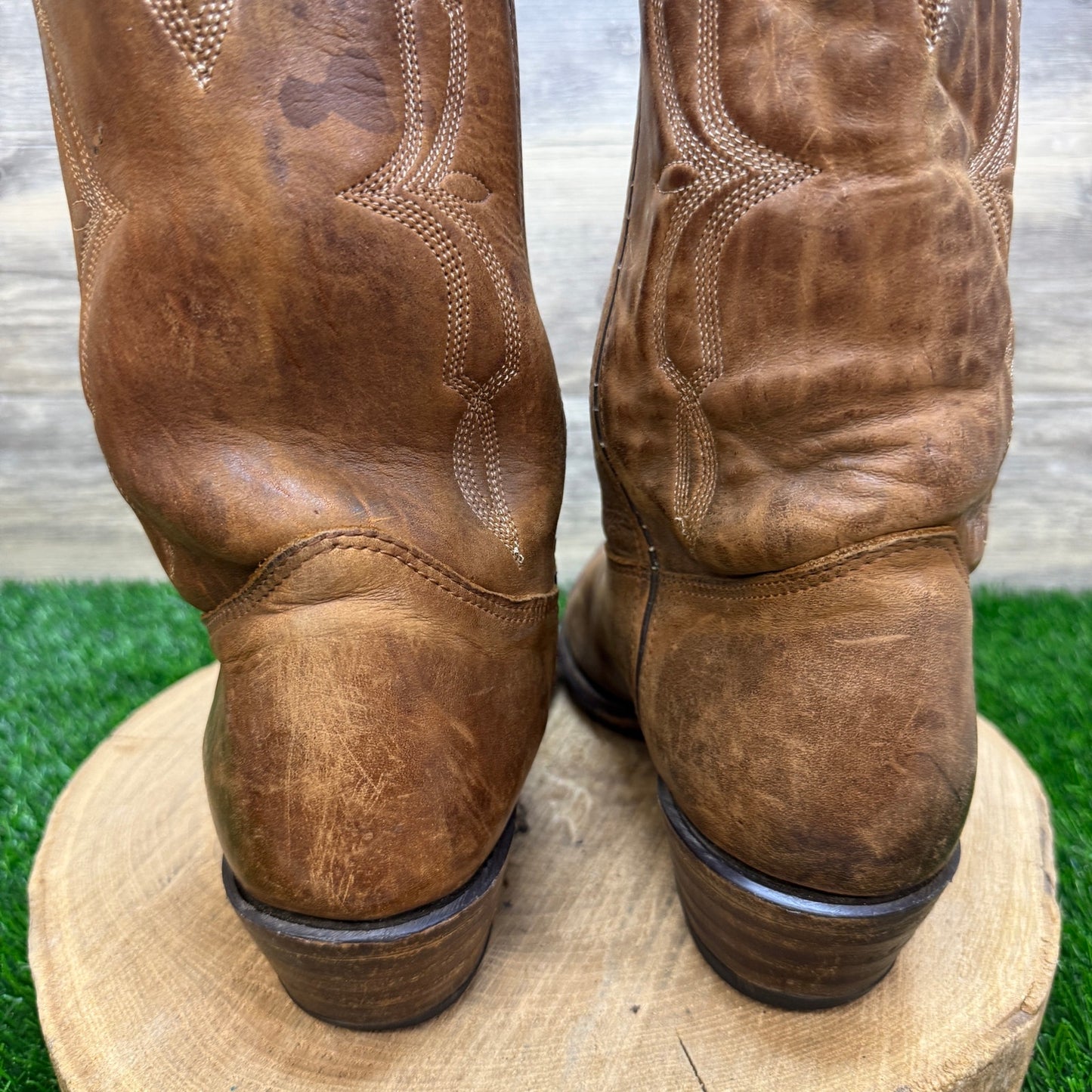 Unknown Men - Size 11M - Vintage Tan Western Cowboy Boots Style 6288