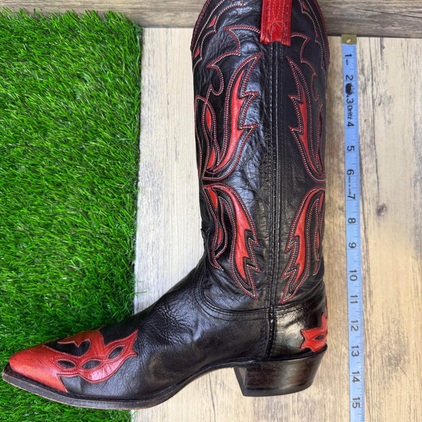 Dan Post Women - Size 7M - Vintage Black/Red Flame Cowboy Boots Style 14080