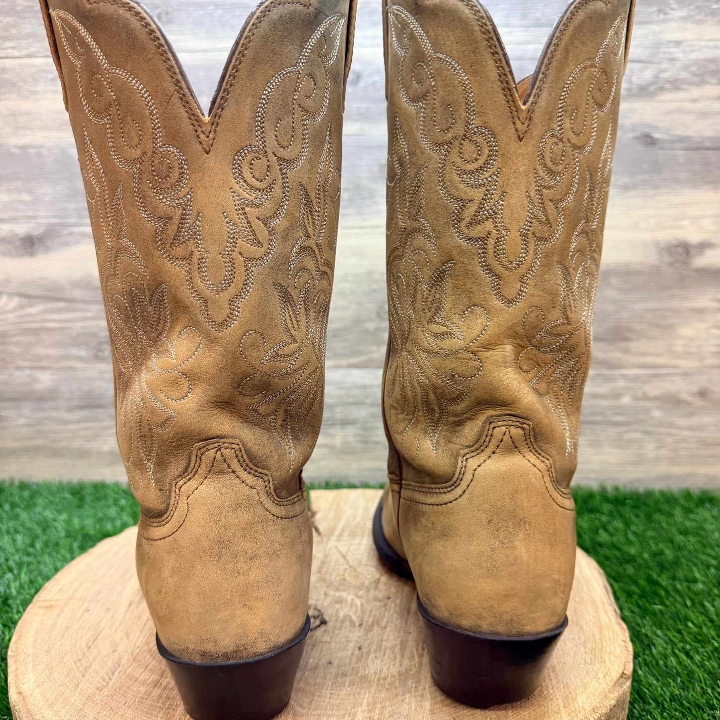 Ariat Women - Size 7B - Tan Boomer Leather Western Cowboy Boots 15729
