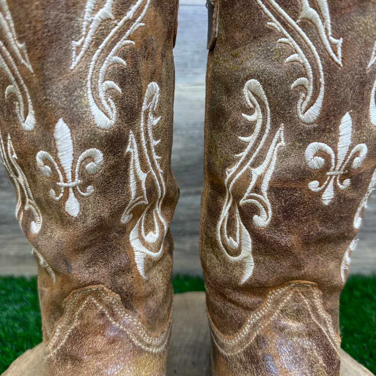 Corral Women - Size 9M - Sand Cortez Embroidered Cowboy Boots Style R1974