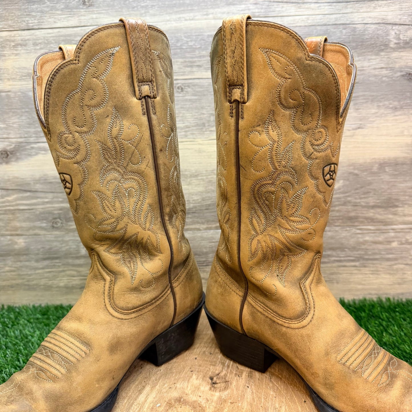 Ariat Women - Size 7B - Tan Boomer Leather Western Cowboy Boots 15729