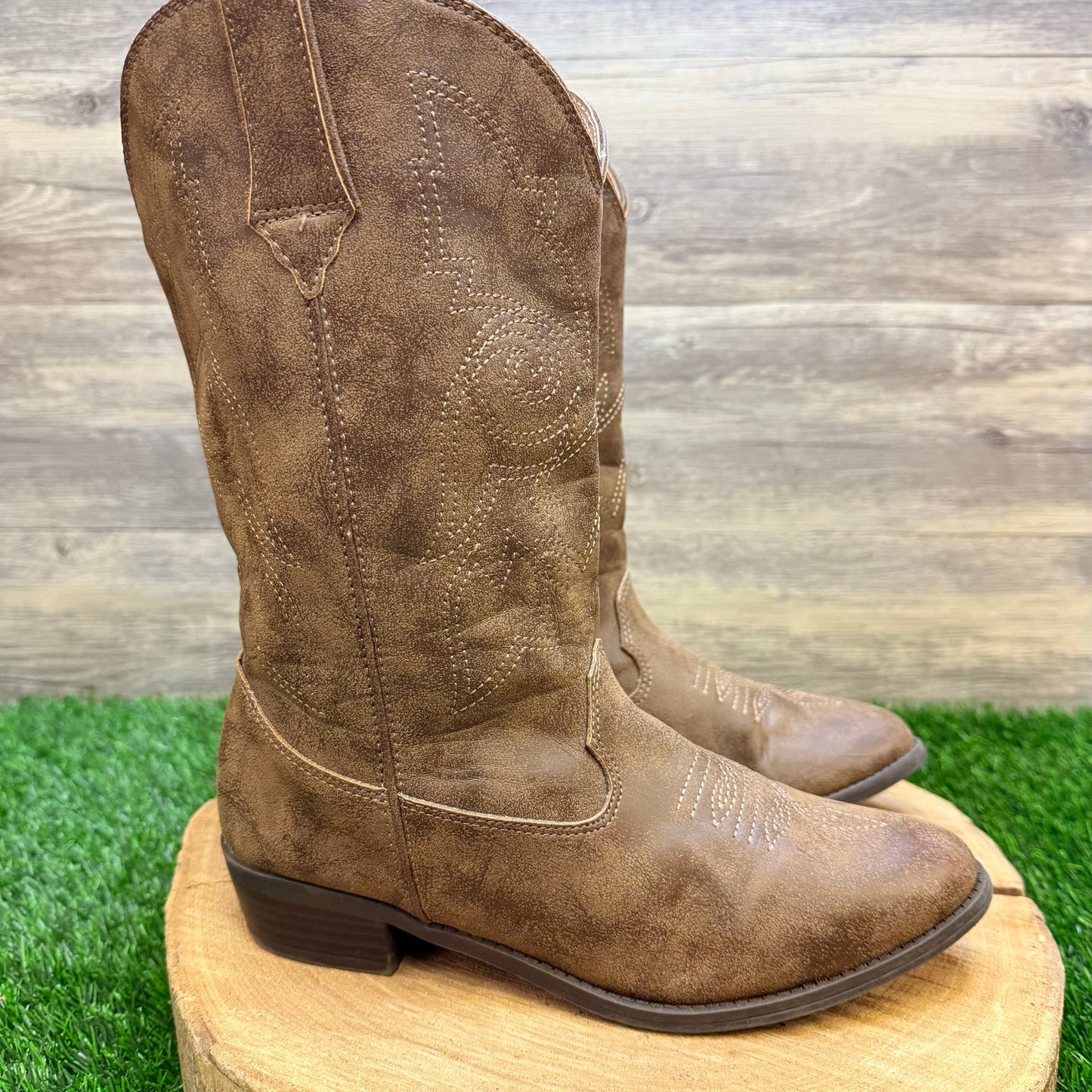 Wonder Nation Youth - Size 6 - Brown Faux Cowboy Boots 28DP059