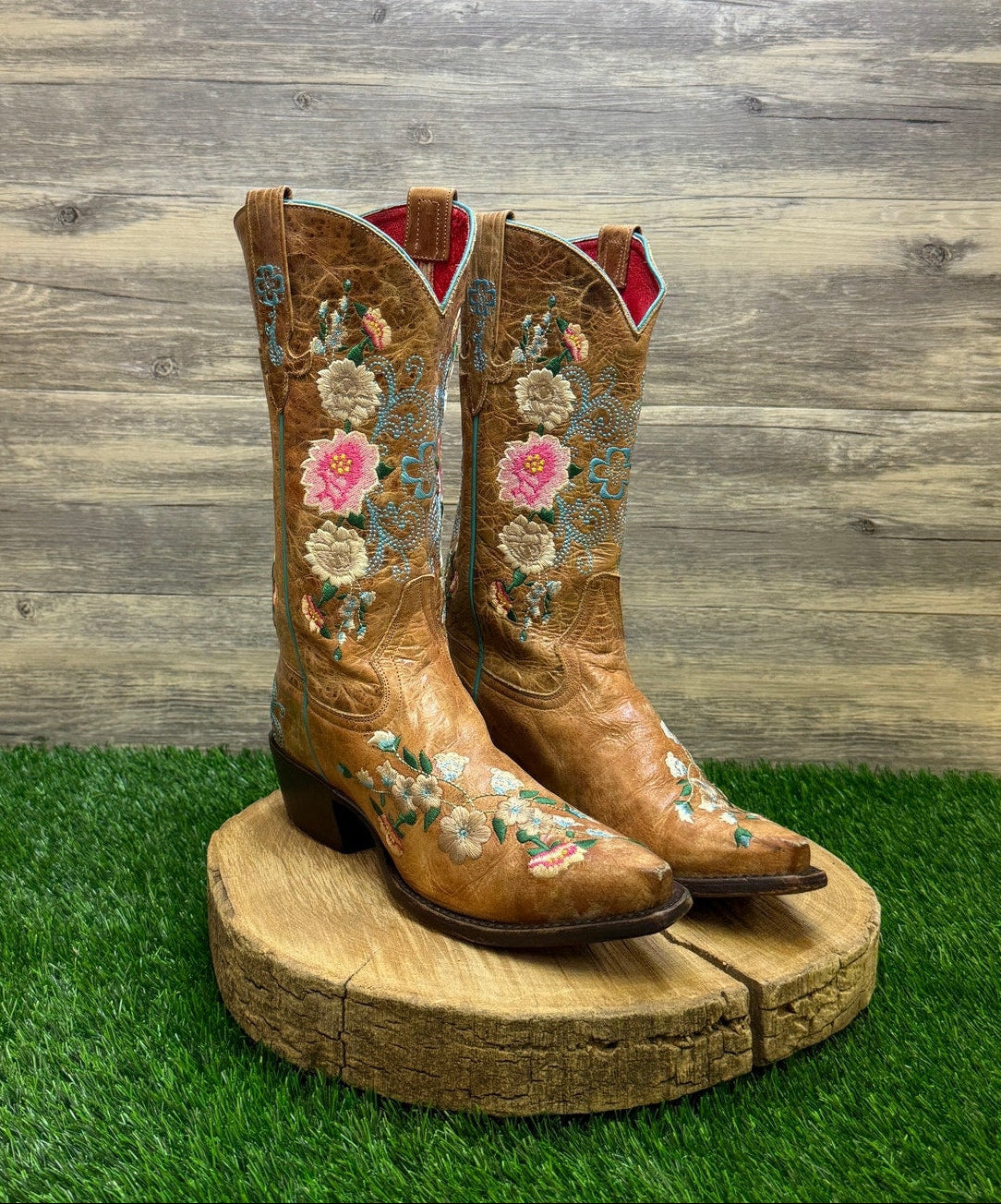 Macie Bean Women - Size 9M - Tan Rose Garden Snip Toe Cowboy Boots Style M8012