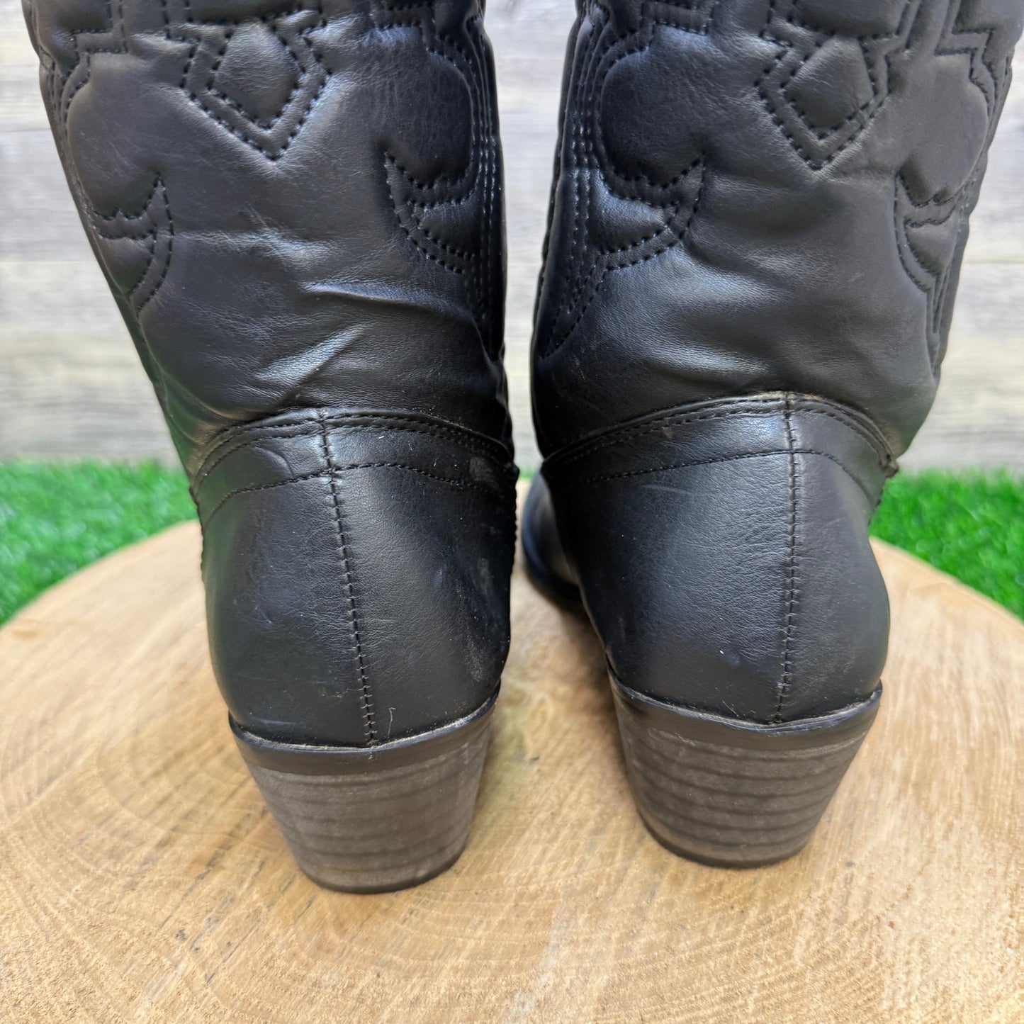 Chase Chloe Women - Size 7 - Black Soft Faux Leather Boots Style Charles-1