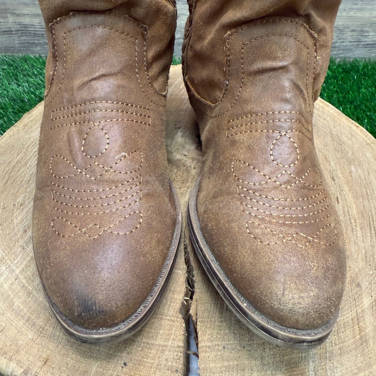 Rampage Women - Size 8.5M - Tan Soft Faux Leather Ankle Boots Style Saratoga
