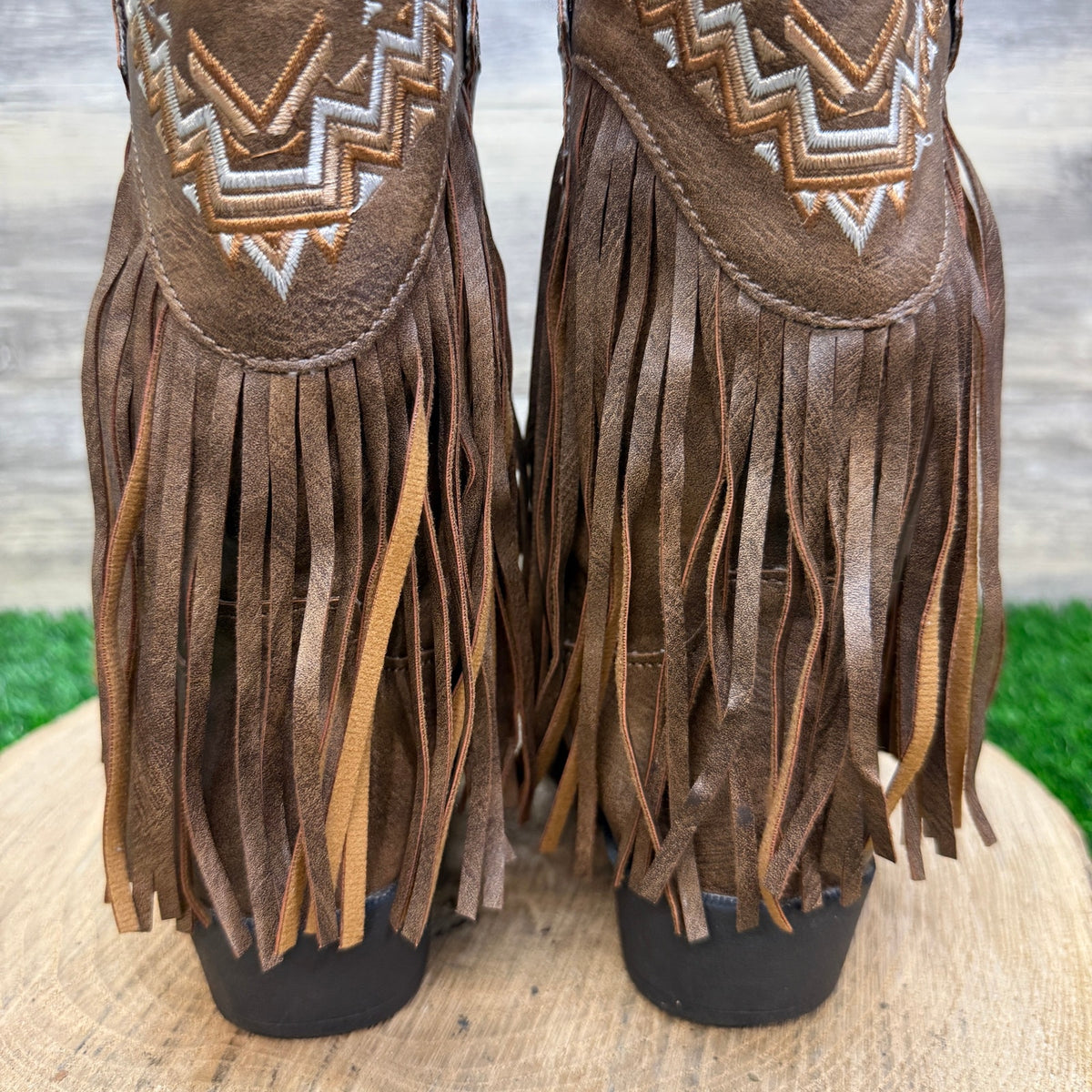 Roper Youth - Size 2 - Brushed Tan Native Fringe Faux Leather Cowboy Boots 119