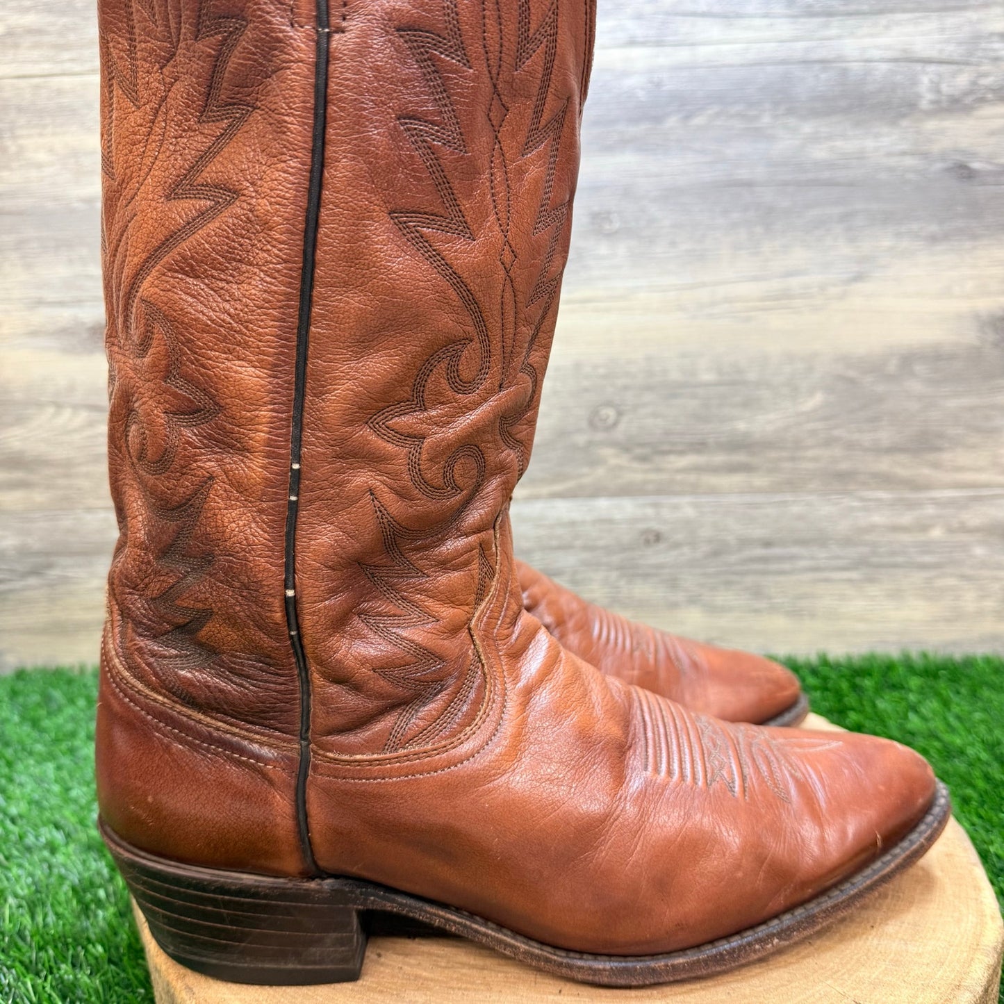 Dan Post Men - Size 10.5D - Vintage Cognac Western Cowboy Boots 111R