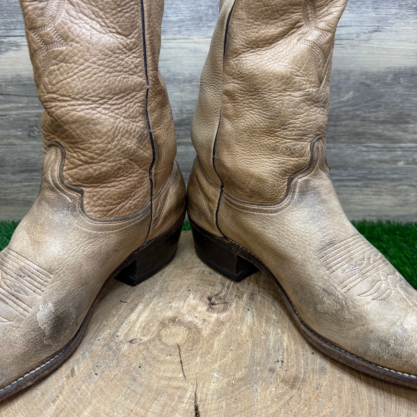 Abilene Men - Size 10.5D - Beige Soft Skin Western Cowboy Boots Style 6600