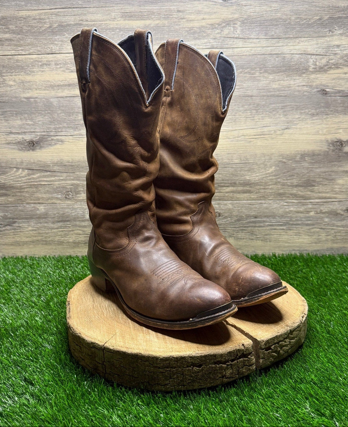 Road Wolf Men - Size 9.5W - Brown Slouch Toe Plate Cowboy Boots Style 1232