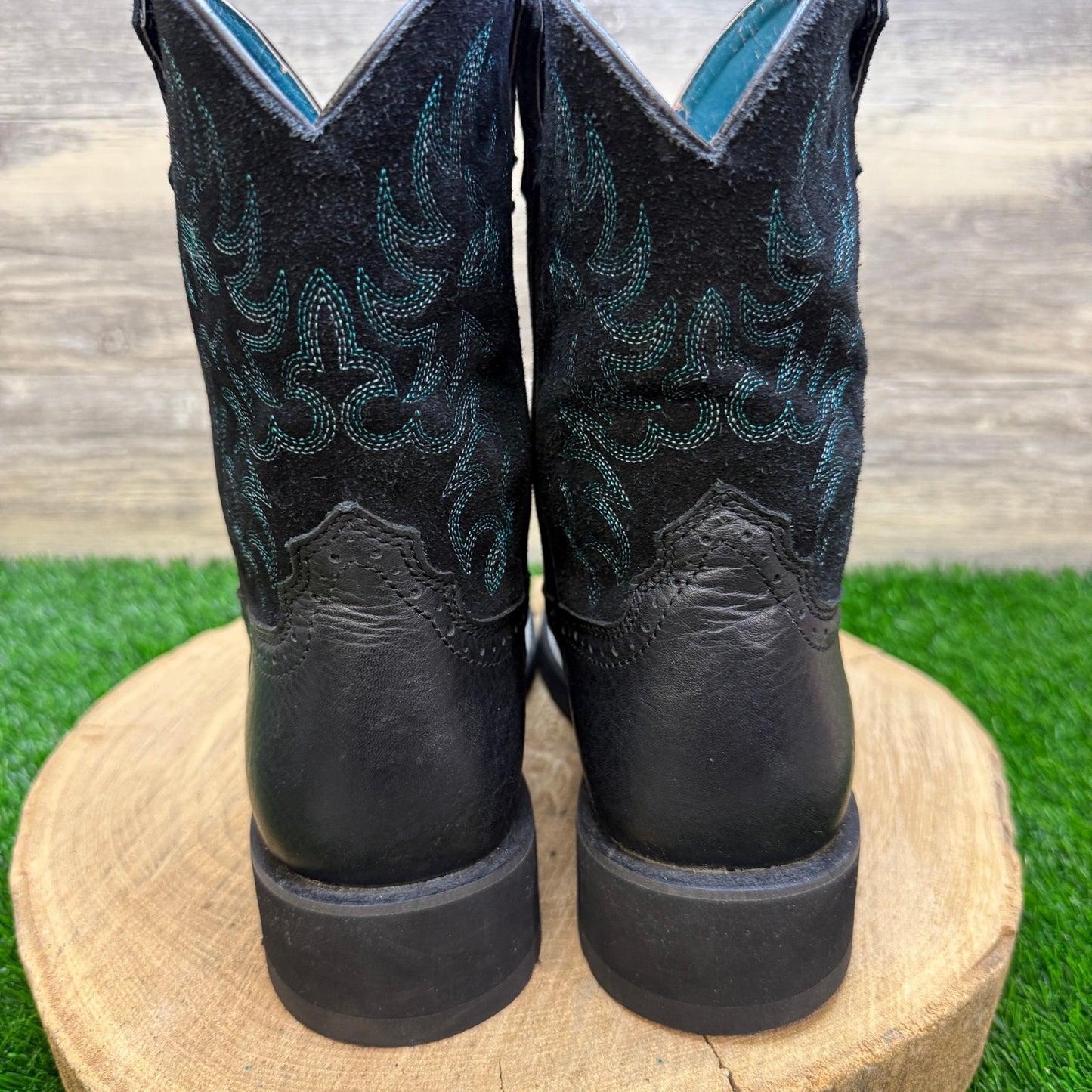Ariat Fatbaby Women - Size 9B - Black/Blue Square Toe Cowboy Boots 10005912