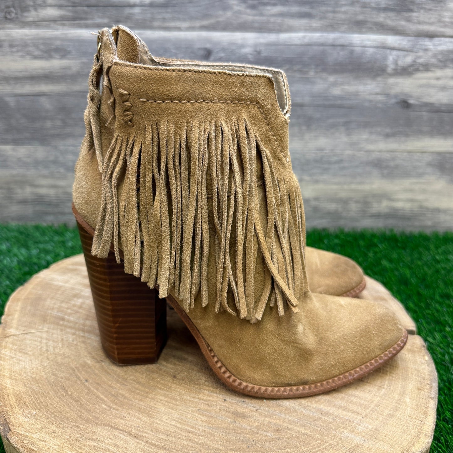 Cynthia Vincent Women - Size 8.5 - Tan Fringe Ankle Heeled Zipper Boots