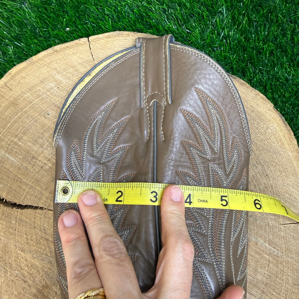 Justin Women - Size 7.5B - Vintage Tan Lizard Western Cowboy Boots Style L4701