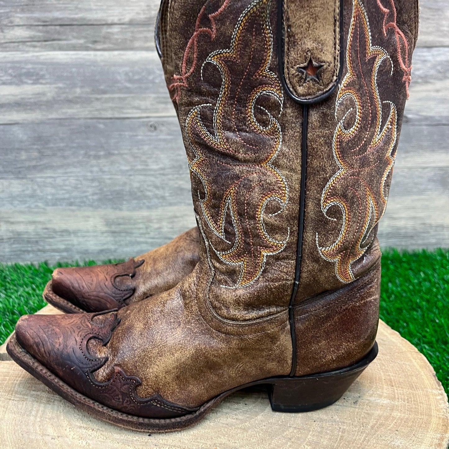 Tony Lama Women - Size 6B - Brown Snip Toe Cowboy Boots Style Vaquero