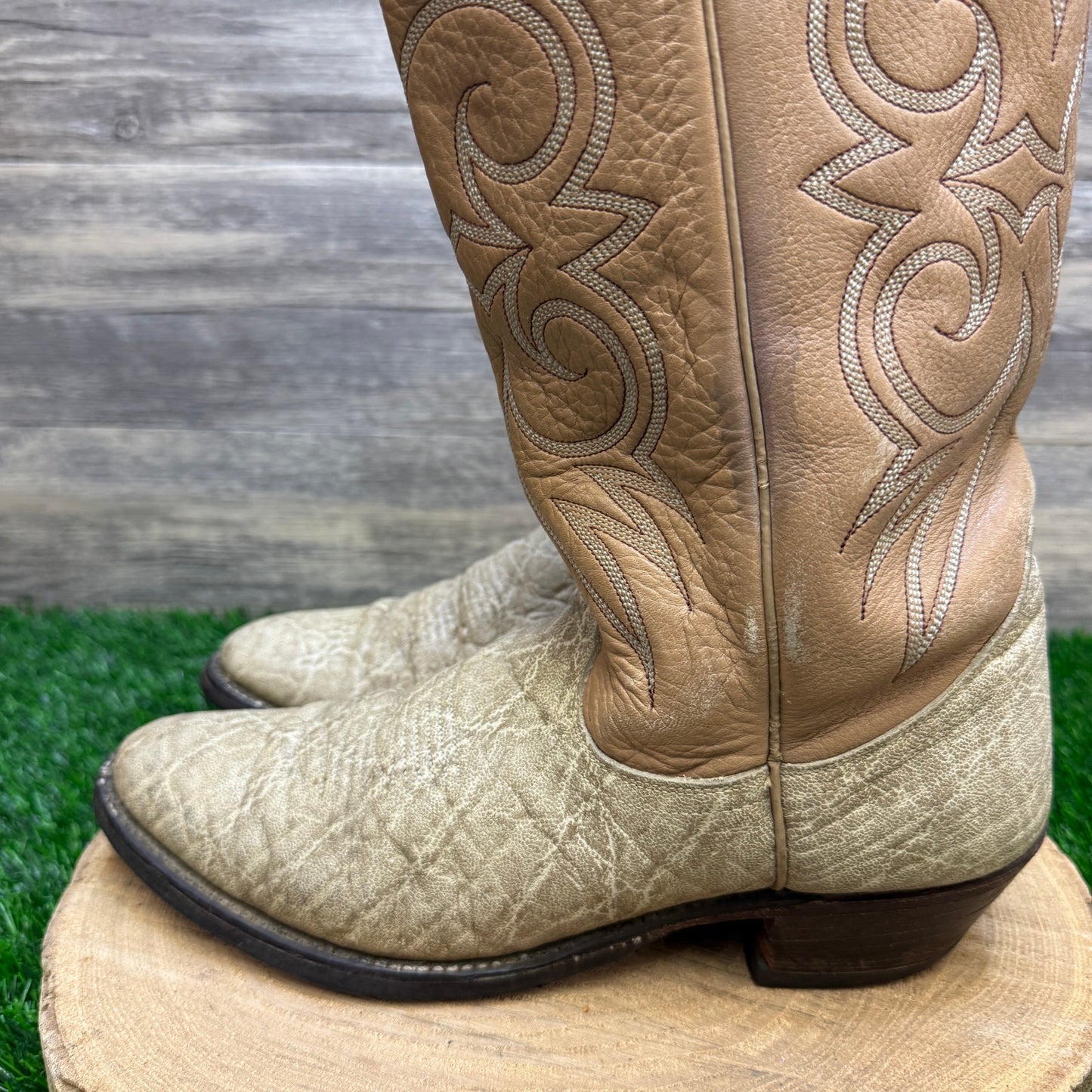 Acme Royal Men - Size 10D - Vintage Beige/Tan Exotic Cowboy Boots Style 6302