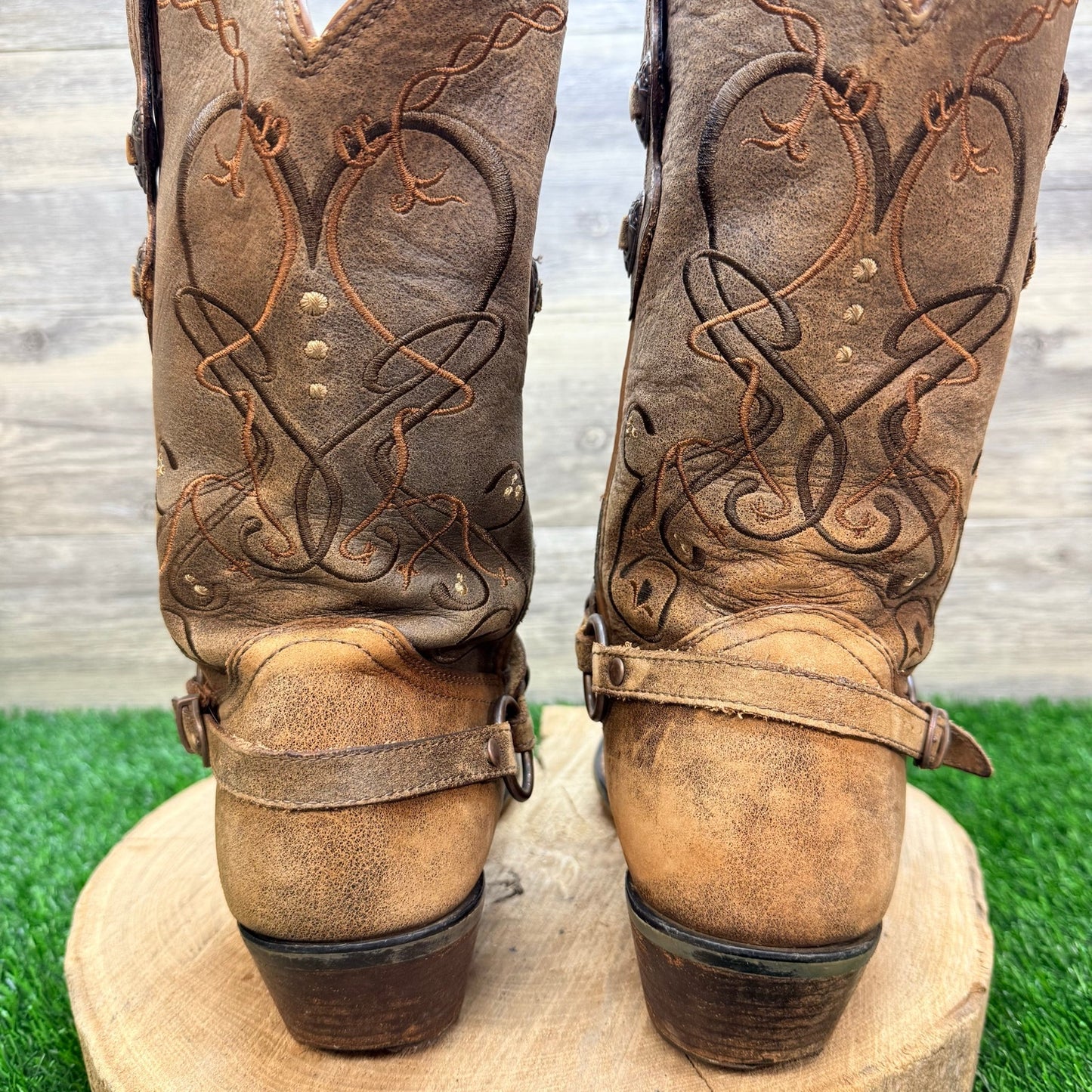 Durango Women - Size 10M - Brown Concho Snip Toe Crush Cowboy Boots RD4155