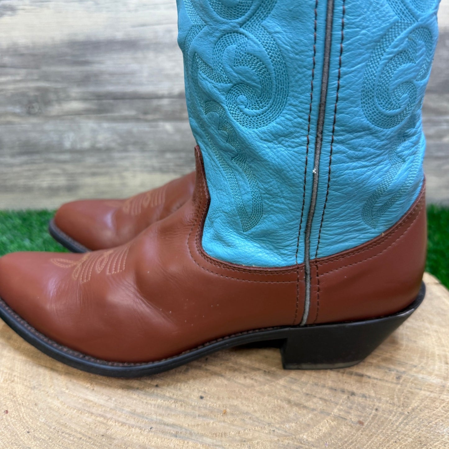 Road Wolf Women - Size 8.5M - Brown/Blue  Western Cowboy Boots Style WW570