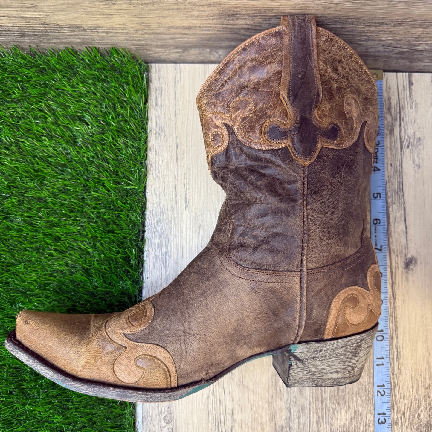 Lane Women - Size 10 - Brown Lexington Snip Toe Cowboy Boots Style LB0022C
