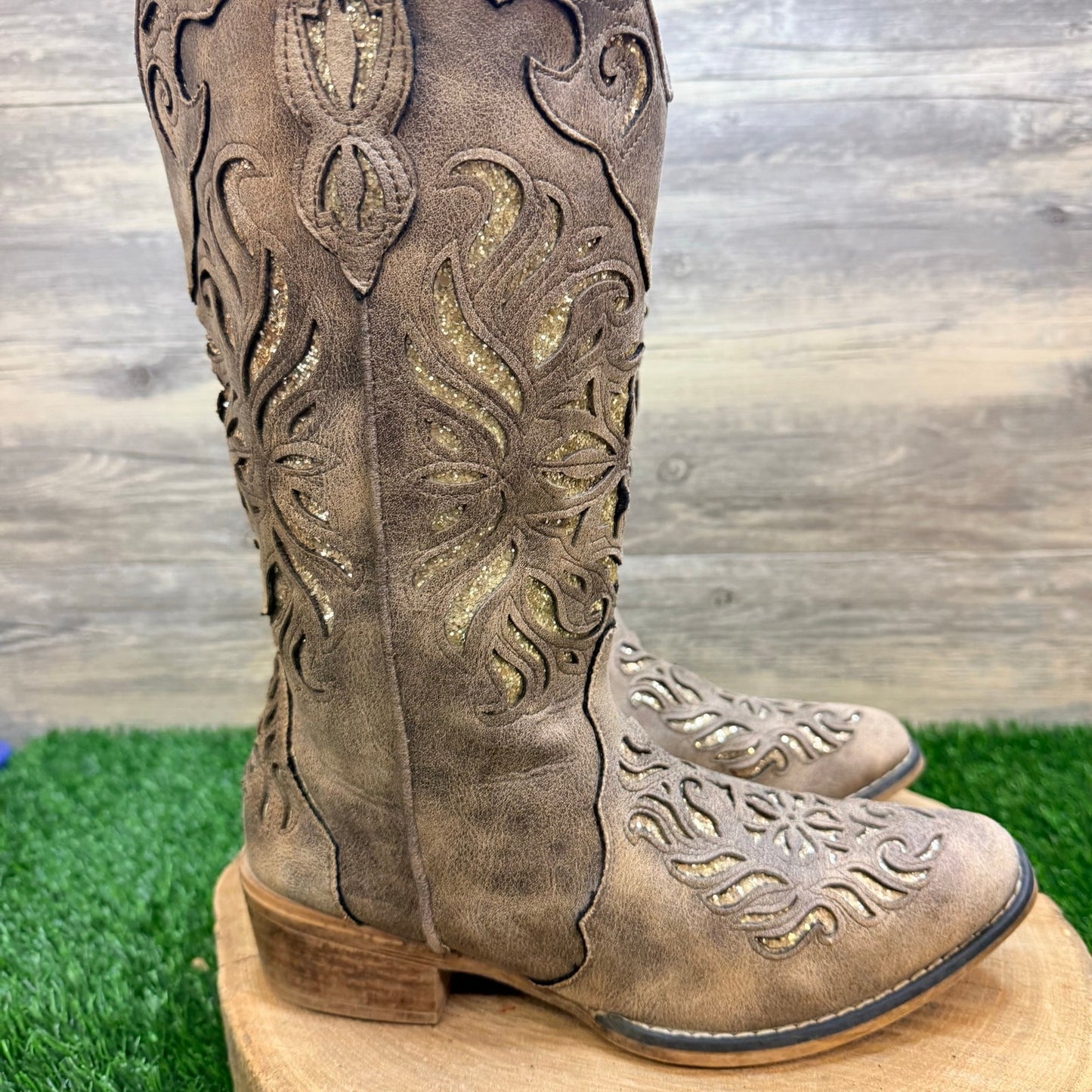 Roper Women - Size 8.5 - Distressed Tan Glitter Inlay Faux Leather Cowboy Boots 2851