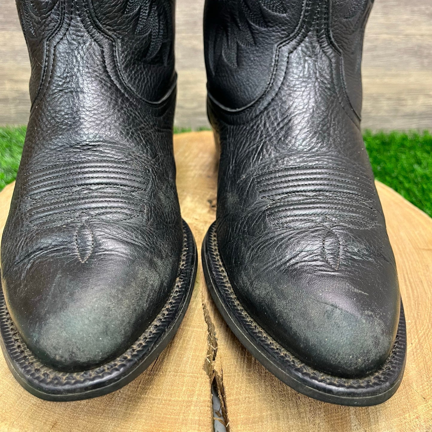 Ariat Men - Size 10EE - Black Heritage Cowboy Boots Style 10002218