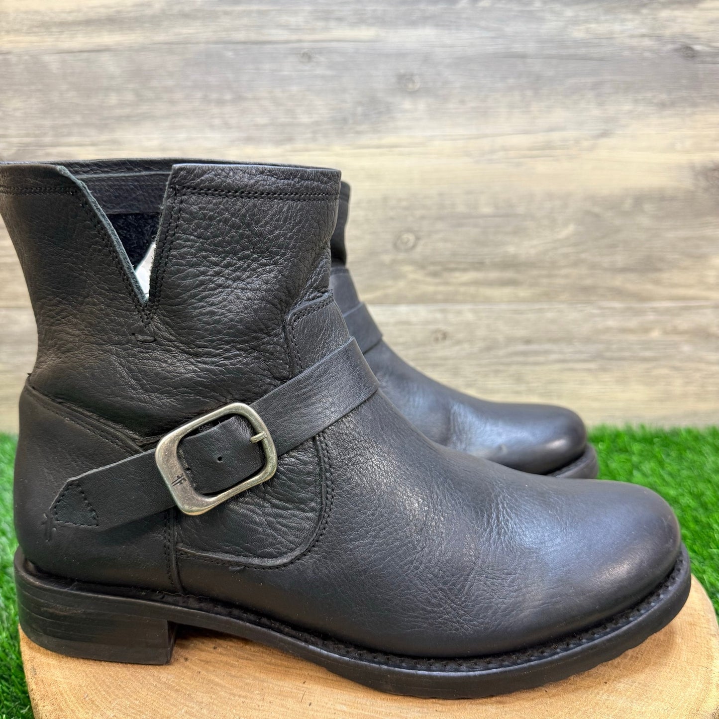 Frye Women - Size 11B - Black Veronica Buckle Ankle Boots 3470543