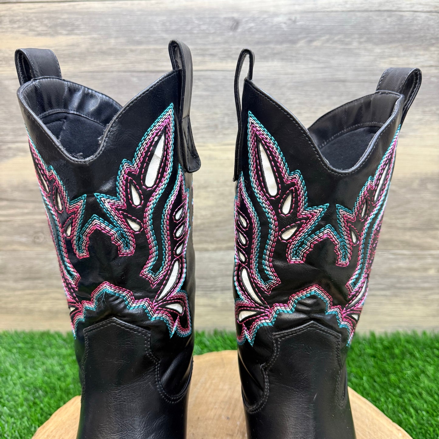 Forever 21 Women - Size 6 - Black / Pink Faux Leather Cowboy Boots 01261818